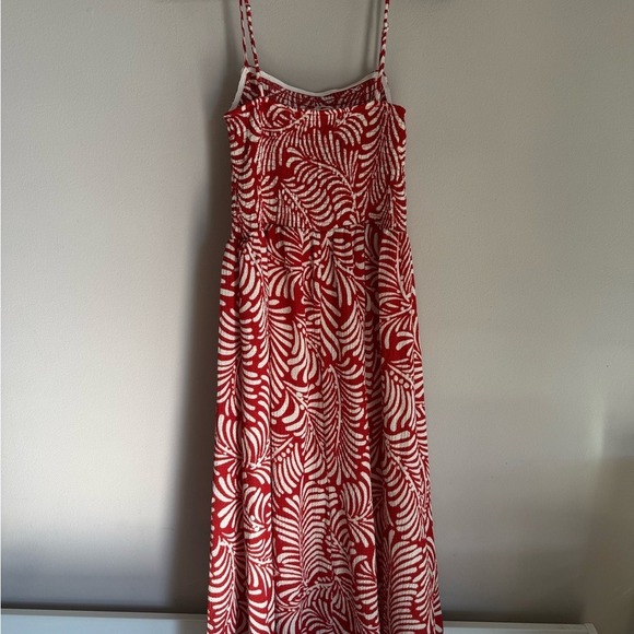 H&M Red and White Leaf Print Midi Dress - Picture 3 of 4
